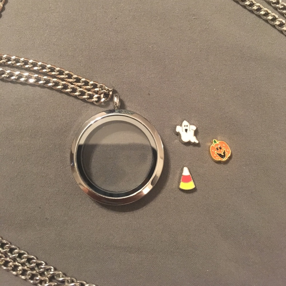 🍁 3 for $10 🍁 Fall living locket charms-New